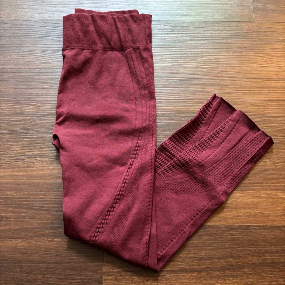 MUST GO BY 11/10!! Fabletics Leggings